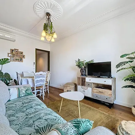 T2 Climatisé Au Coeur De Juan Les Pins - 200m De La Apartamento Antibes